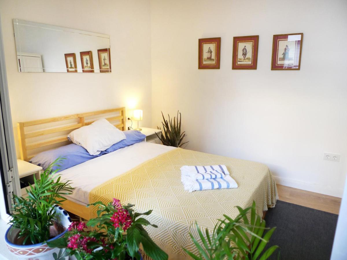 With Pool By The Beach Apartamento Valencia