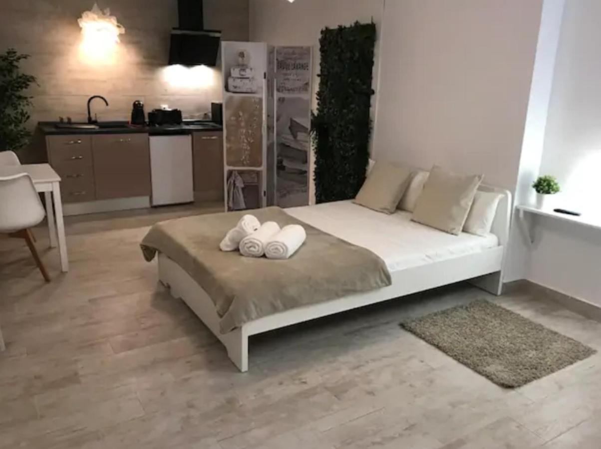 Cozy 67 Apartment