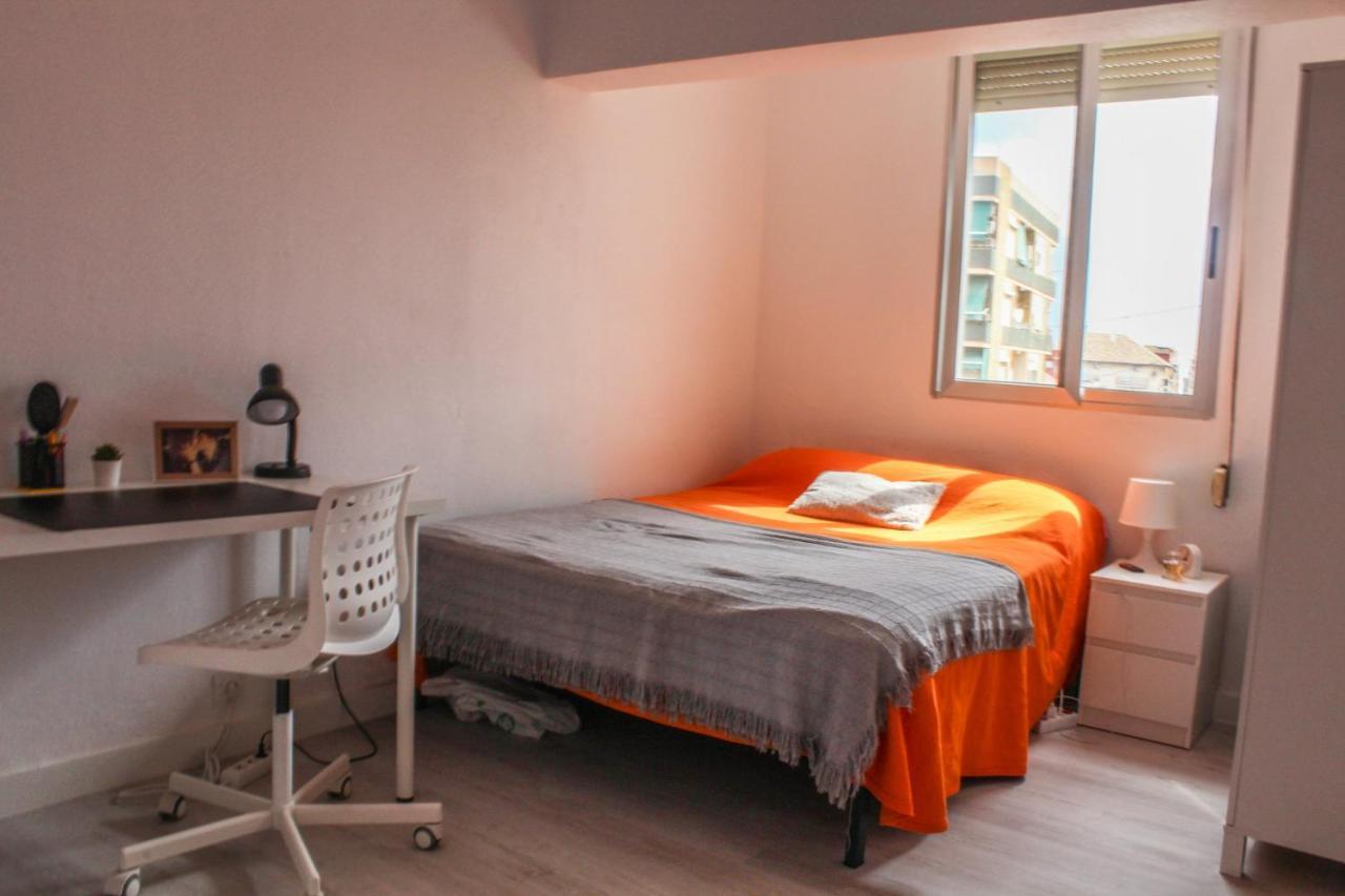 Piso Cerca Playa Todo Nuevo Ideal Familia Y Grupos . Actor A Apartment *