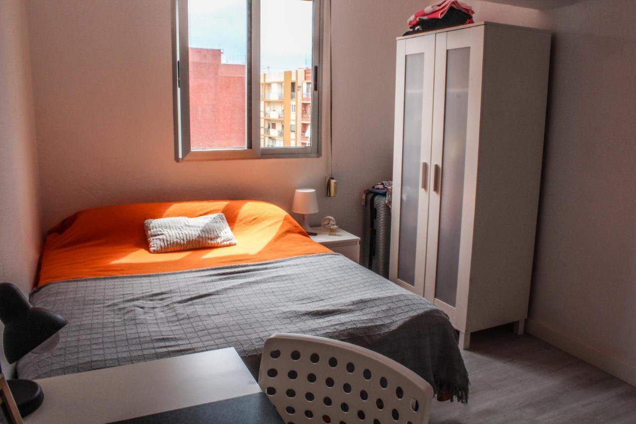 Piso Cerca Playa Todo Nuevo Ideal Familia Y Grupos . Actor A Apartment *