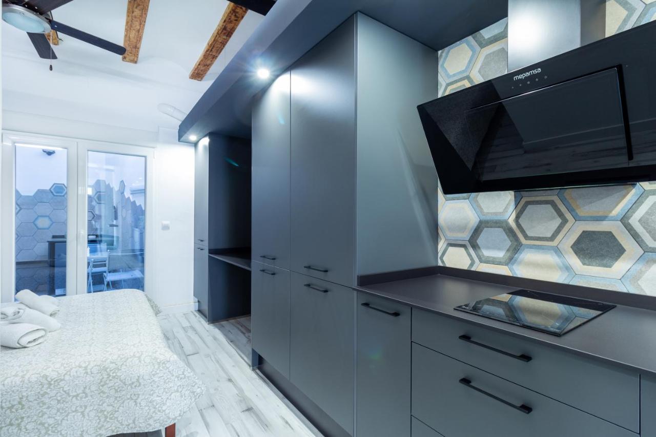Apartment Chic Estudio Privado Al Lado De La Playa Valencia