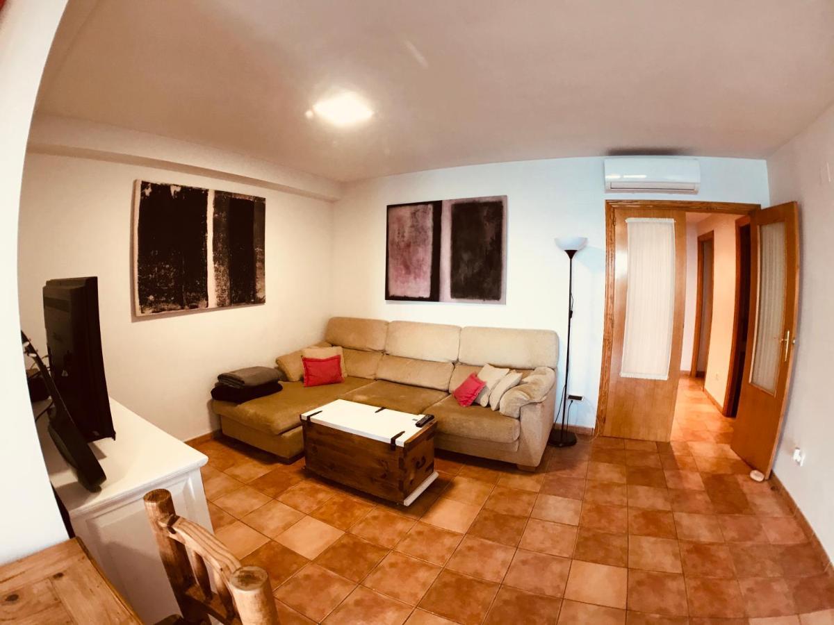 Apartamento Primera Línea De Playa. Valencia
