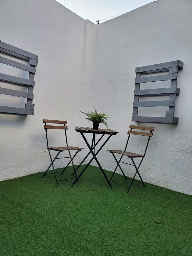 Small And Cozy - G Valencia