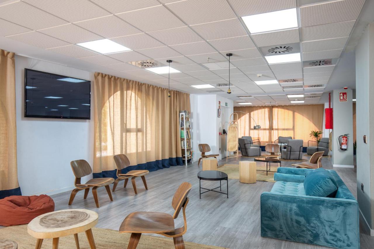 Apartamento Juvenil Colegio Mayor Galileo Galilei *