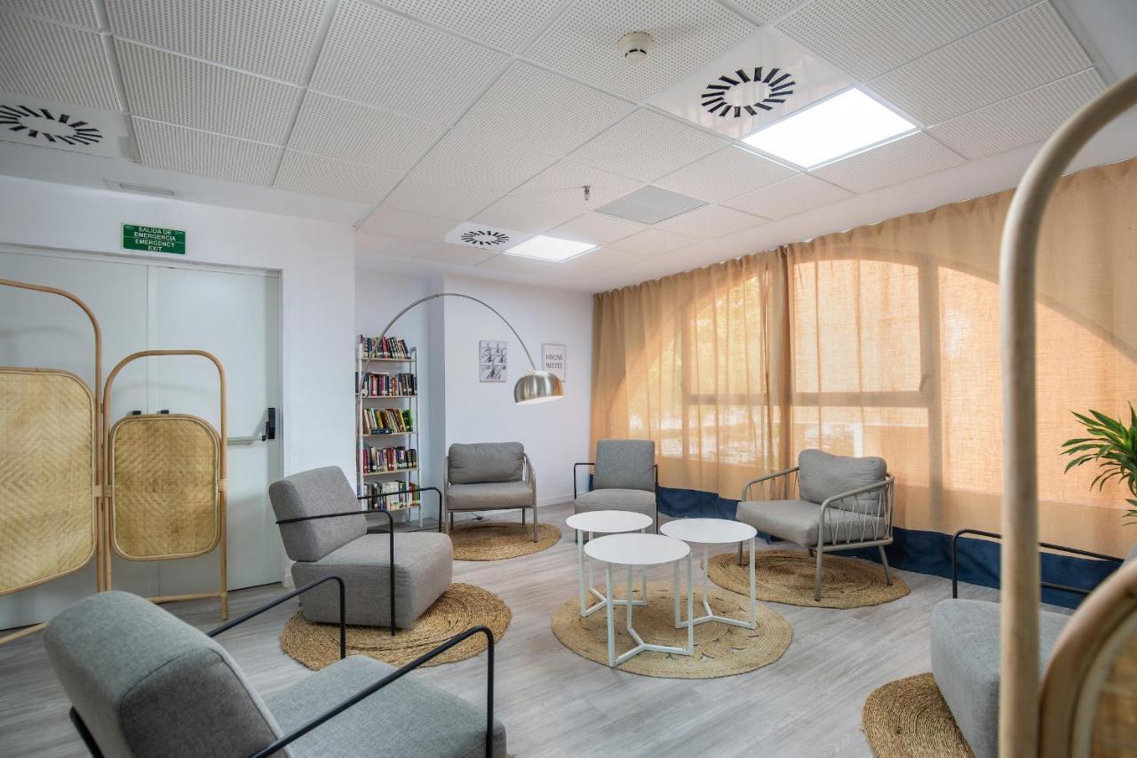 Juvenil Colegio Mayor Galileo Galilei Apartamento