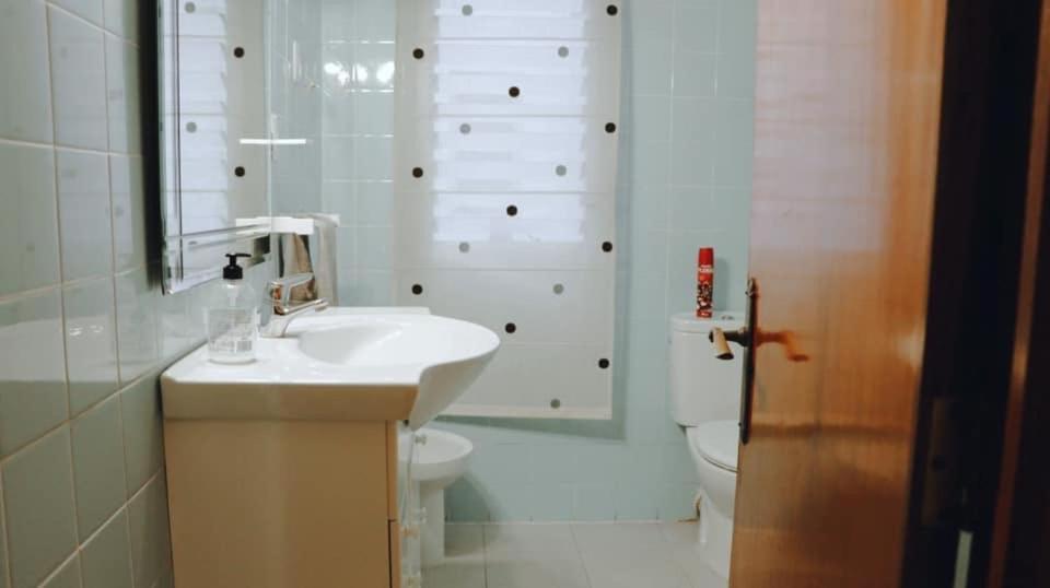 Low Cost Habitación en casa particular Valencia