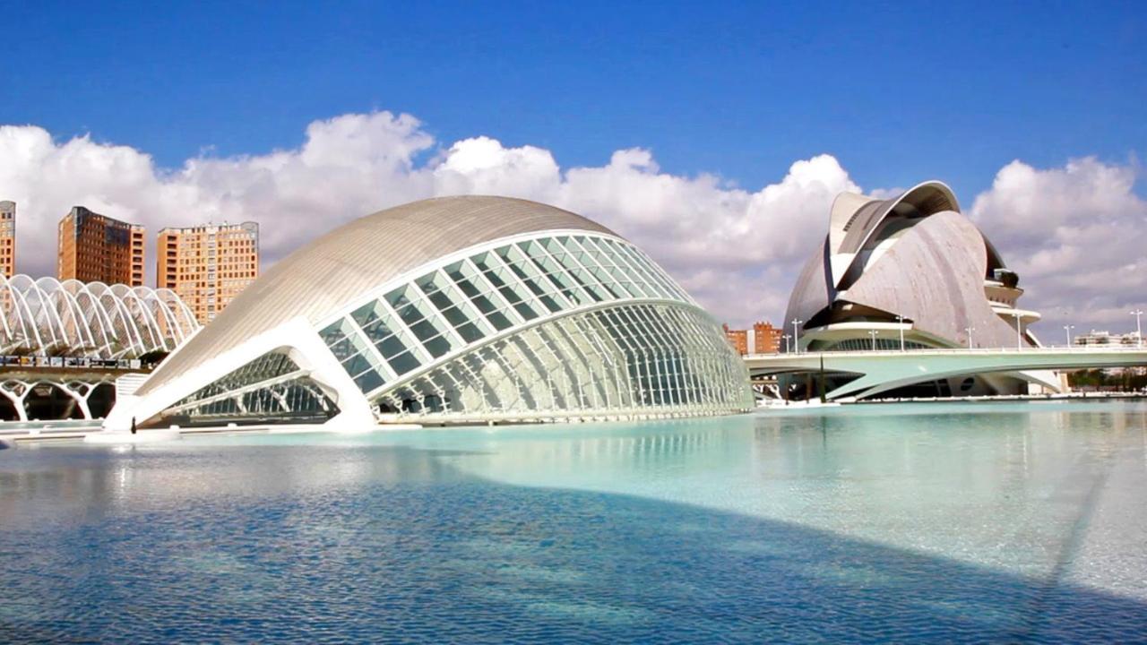 Jl Ciudad De Artes Apartment