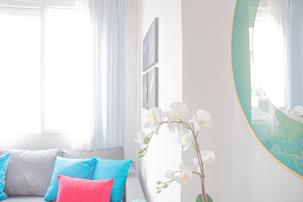 Lovely Modern Flat Center Apartment *