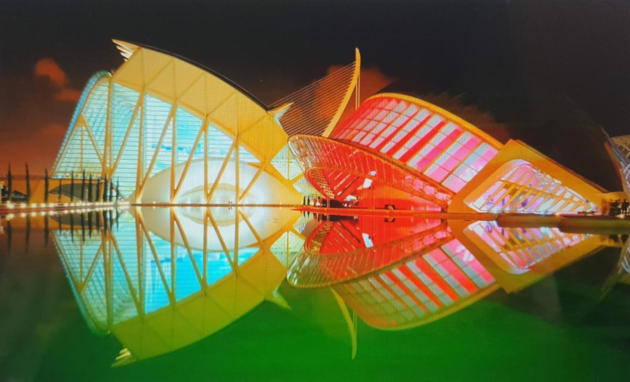 Turístico Artes&ciencias * Valencia