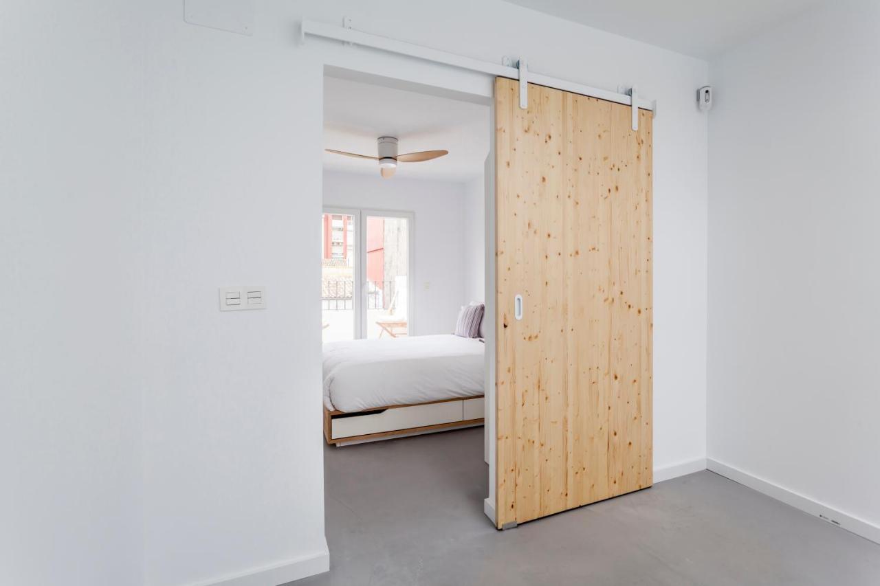 Three Floor House With Terrace Valencia