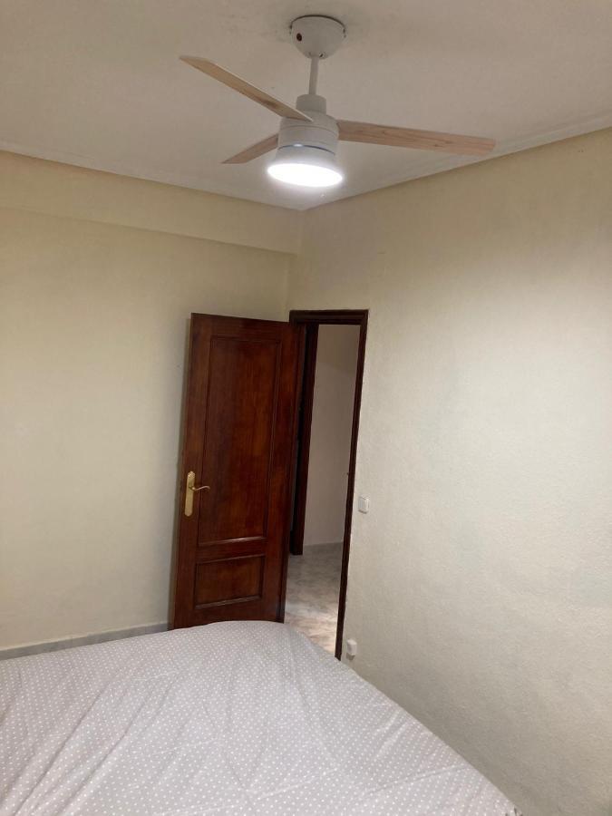 Apartamento A 100 Metros De La Playa Malvarrosa Apartamento