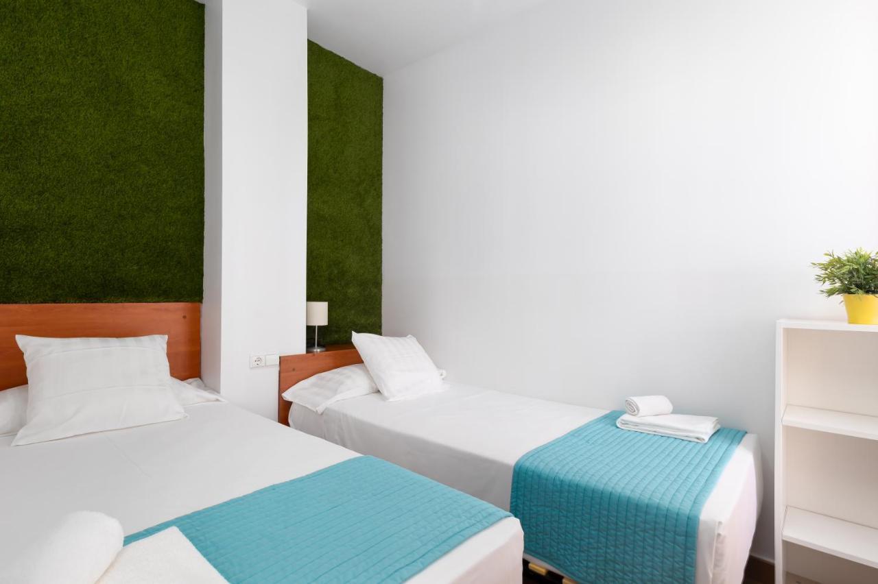 Adarve Flats * Valencia