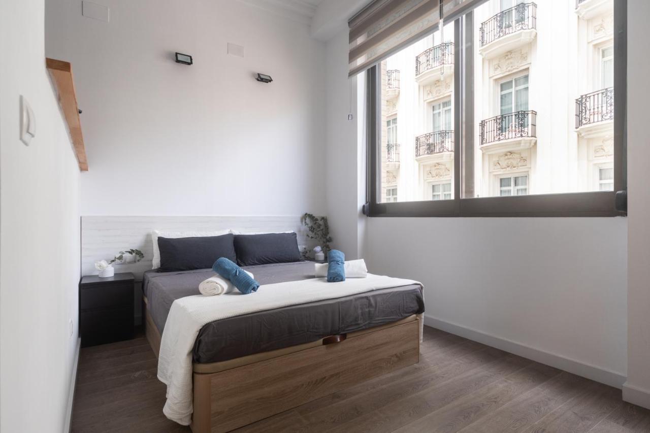 Exclusivo Loft Nuevo En La Plaza Del Ayuntamiento