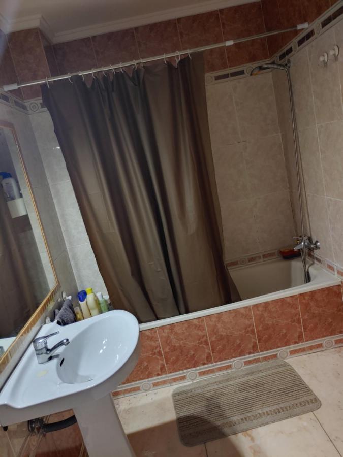 Comoda Habitacion Privada Homestay *