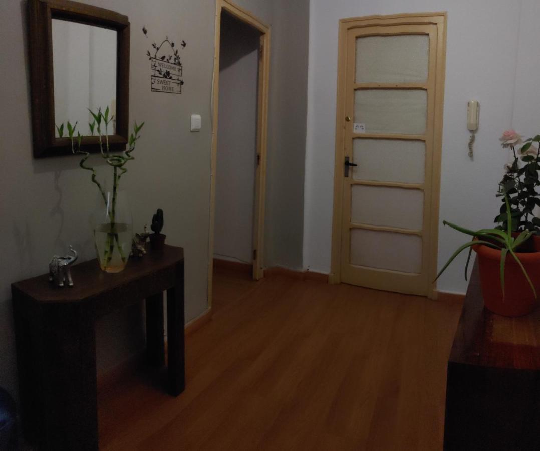 Comoda Habitacion Privada Homestay *