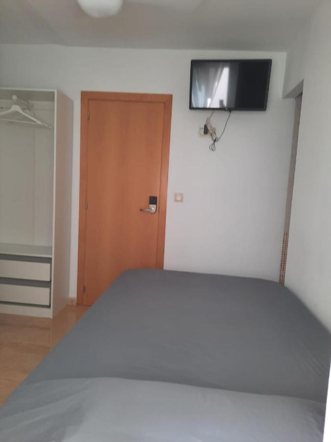 Single In My At The Beach Homestay Valencia
