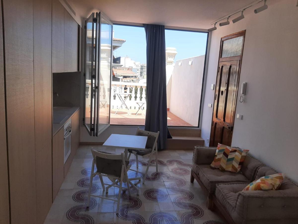 Bonito Estudio En El Centro De Apartamento *