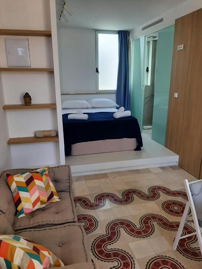 Bonito Estudio En El Centro De Apartamento