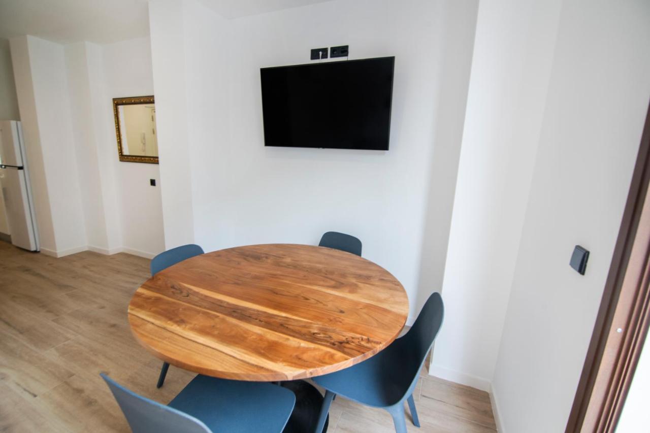 Vlc Host- Eixarchs Apartamento *