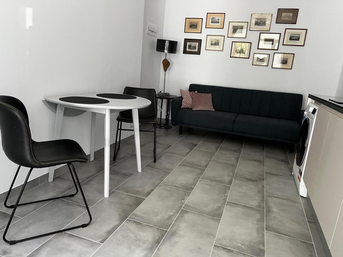 Apartment Near The Port, Of Arts And 10min To The *