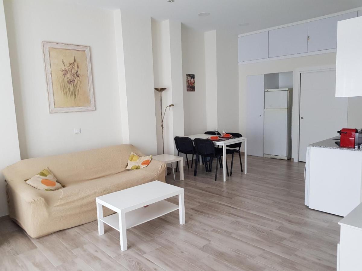 Spacious In Cabanyal * Valencia