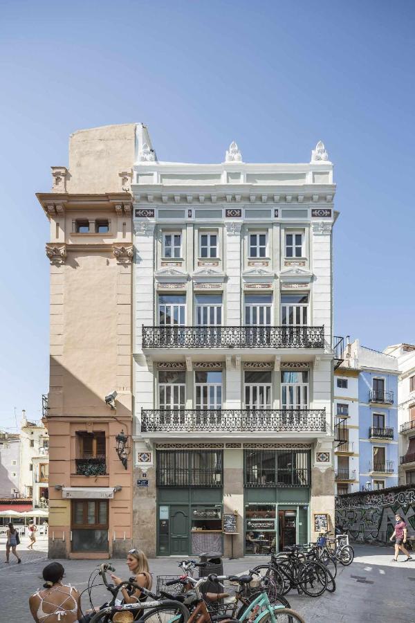 Apartamento Exclusivo En El Centro De Con Preciosa Terraza