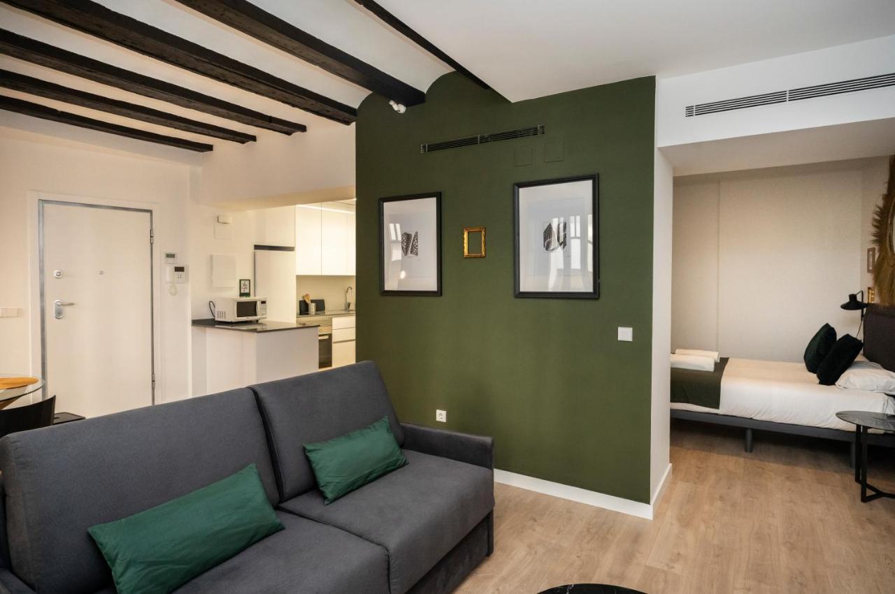 Total Ayuntamiento Apartamento *