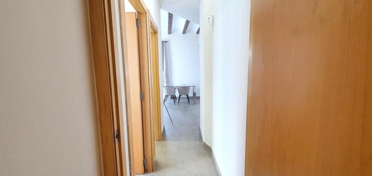 Balmes Market Mid-term Apartment Valencia
