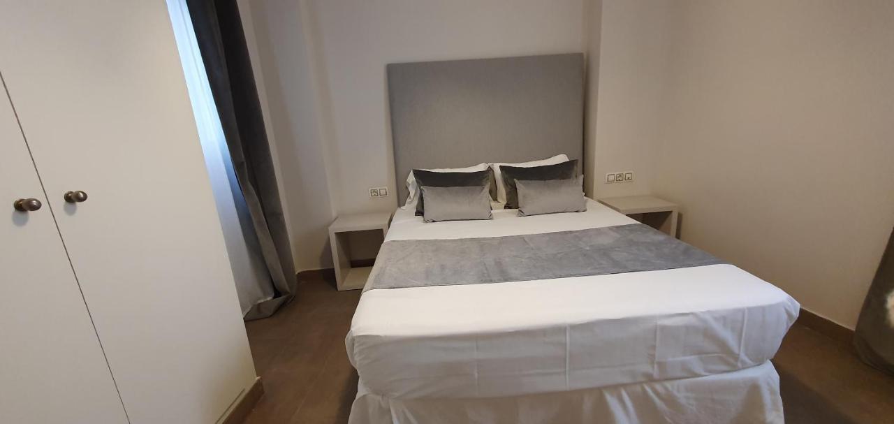 Apartment Balmes Market Mid-term Valencia