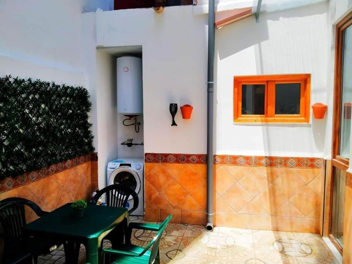 Casa Ideal Familias Con Patio Y 3 Baños *