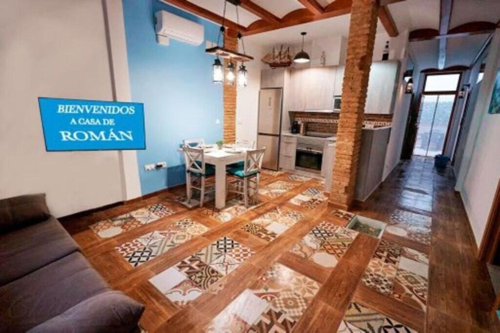 Apartamento Casa Ideal Familias Con Patio Y 3 Baños Valencia