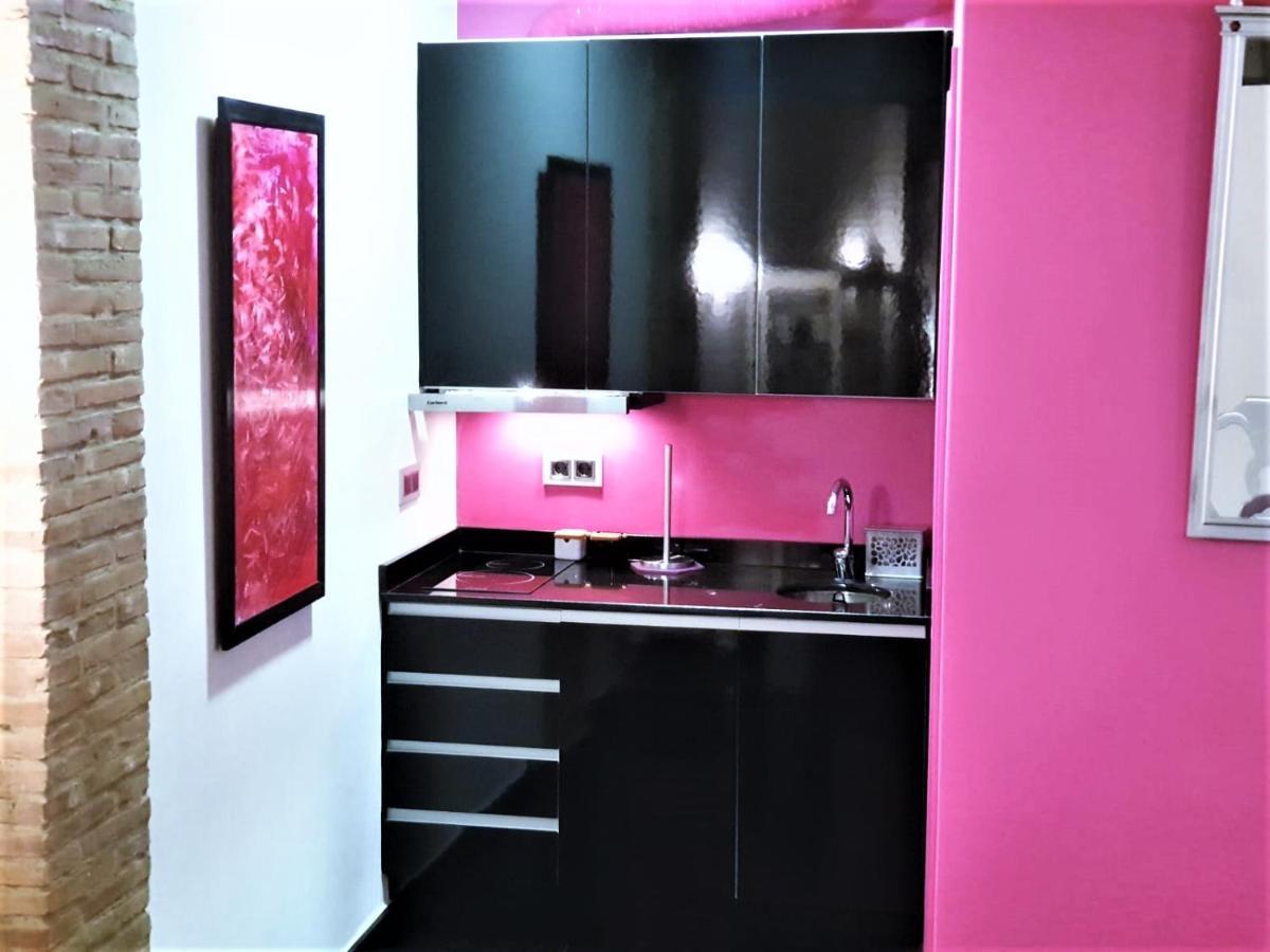 Bajo De Diseño En El Centro De Apartamento Valencia