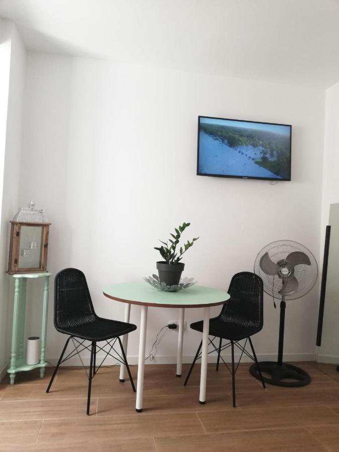 Pensión Mini Apartamento Céntrico Con Zonas Compartidas Valencia