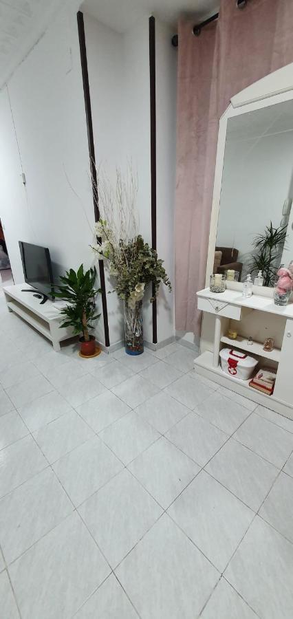 Apartamento Hermoso Piso/apartamento Amueblado Patraix Valencia. *