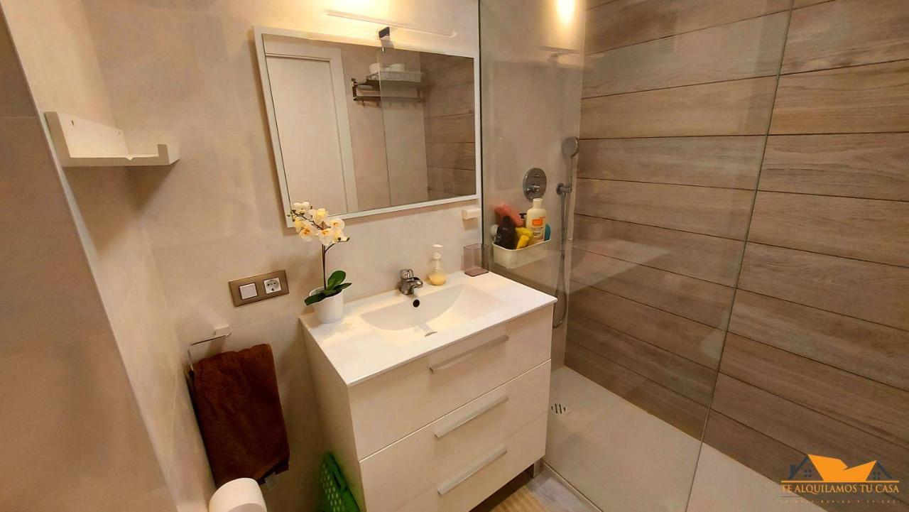 Doble, Residencial Con Piscina, Tenis, Futbol, Zona Infantil * Valencia