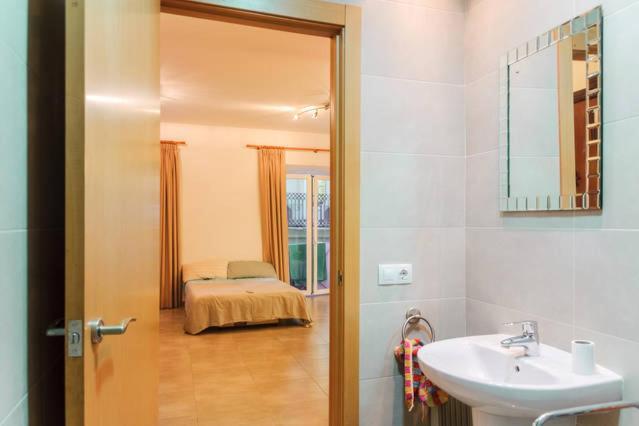 Apartment Loft In 1th Floor & Terrace In 4th Floor