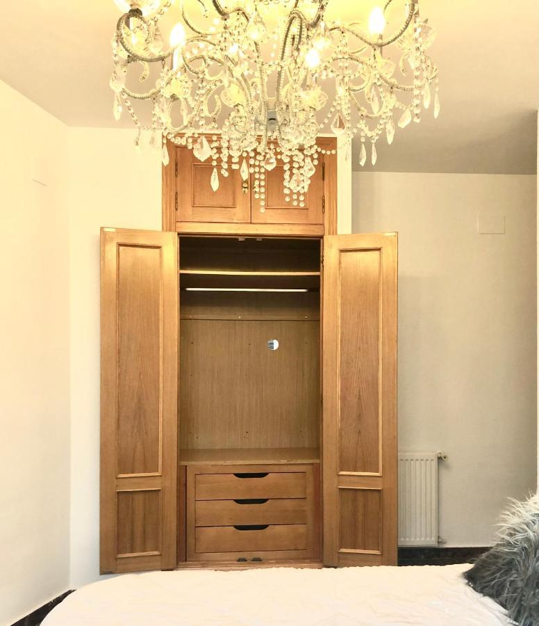 Romantic Room In Shared Apartment * Valencia