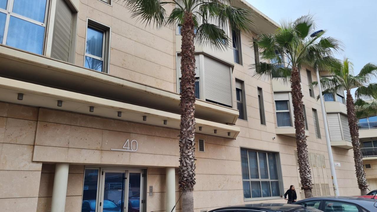 Apartment Luxury A40-13 With Terrace And Sea Views