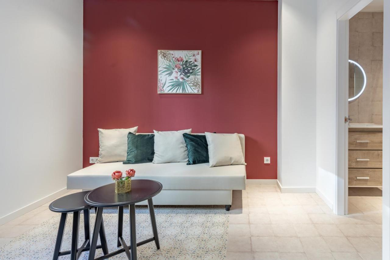 Modern Close To Centre Apartahotel *
