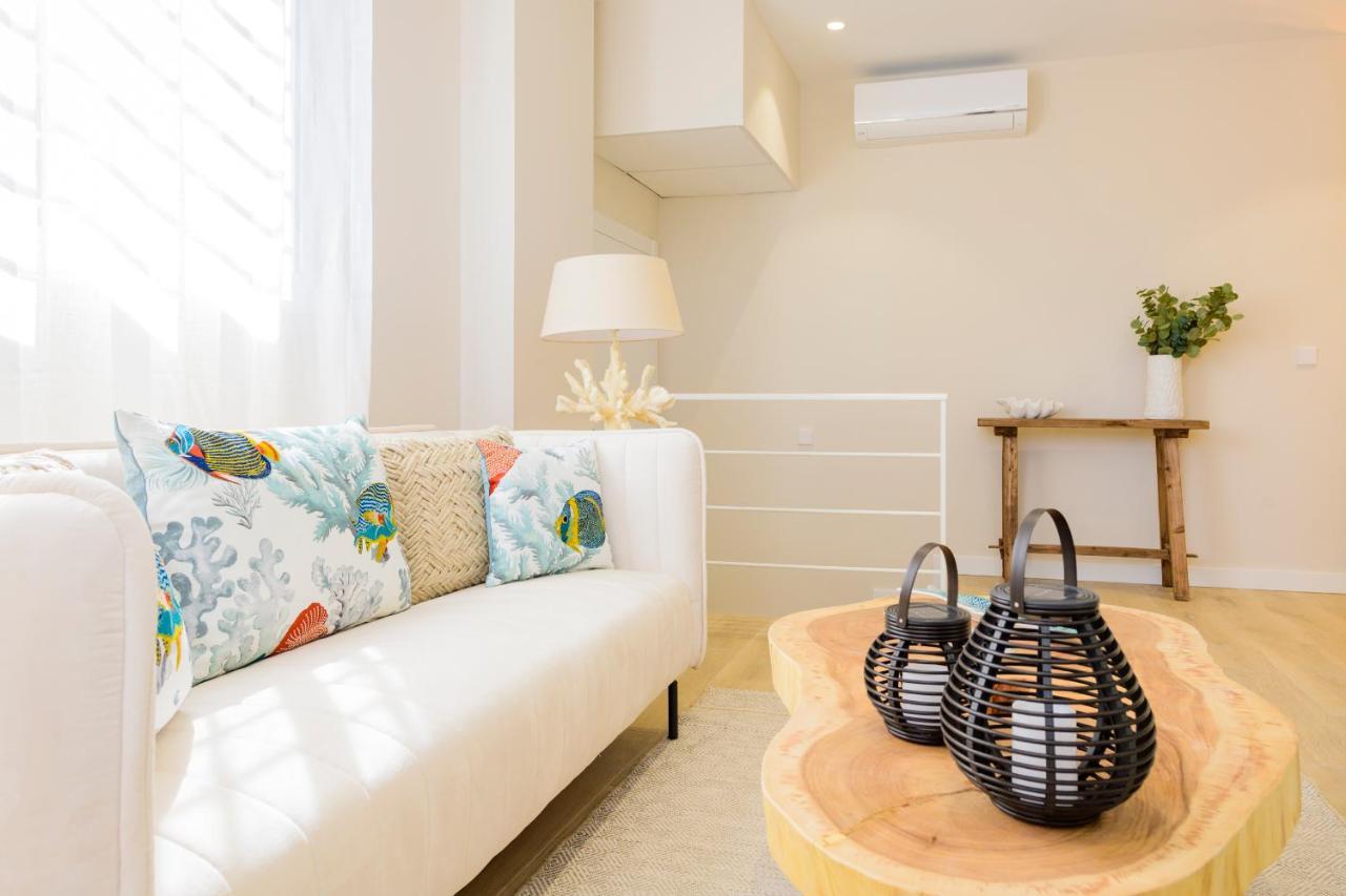 Md Reina Cabanal Apartment Valencia