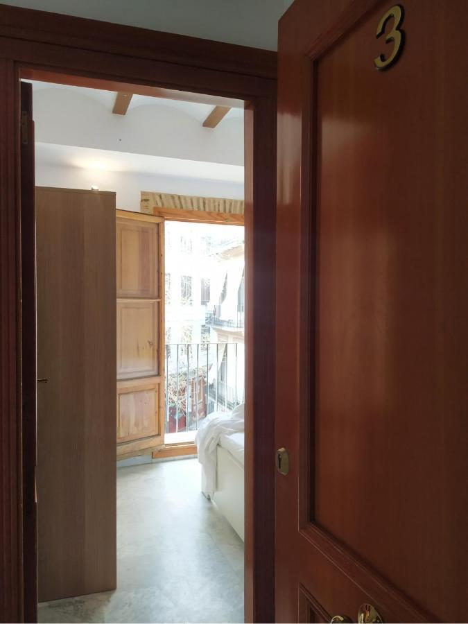 Con Encanto En Pleno Casco Antiguo Ron Apartamento *