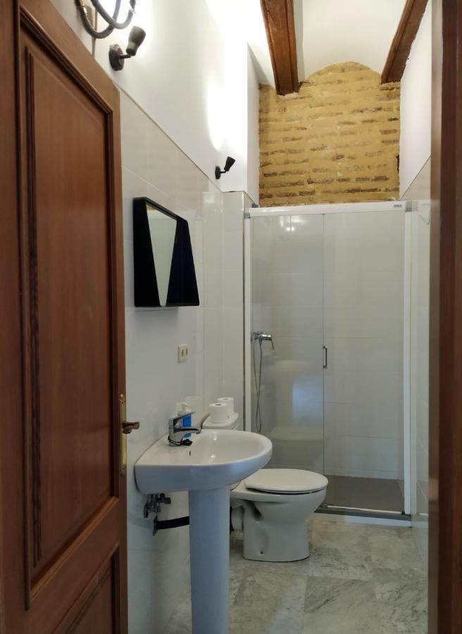 Con Encanto En Pleno Casco Antiguo Ron Apartamento