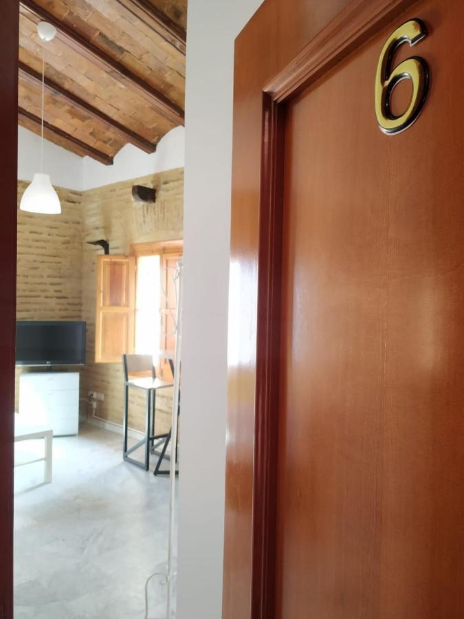 Con Encanto En Pleno Casco Antiguo Ron Apartamento *