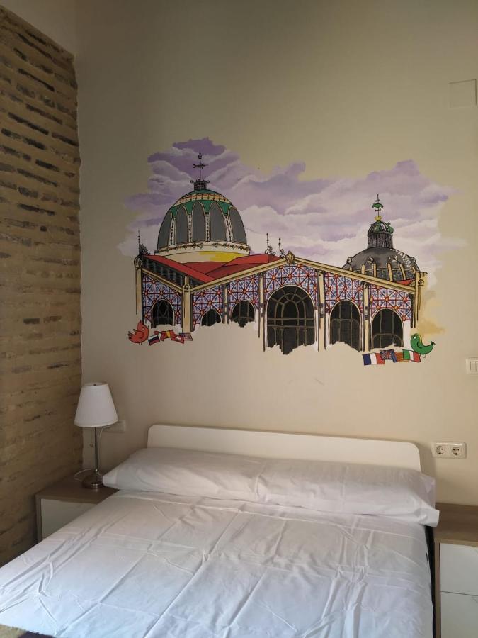 Con Encanto En Pleno Casco Antiguo Ron Valencia