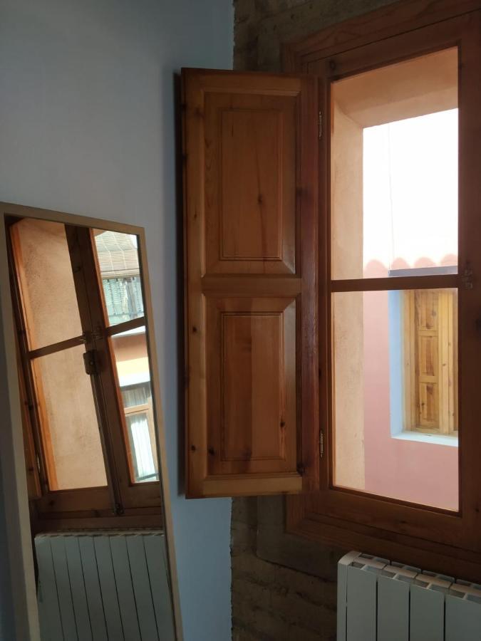 Con Encanto En Pleno Casco Antiguo Ron Apartamento *