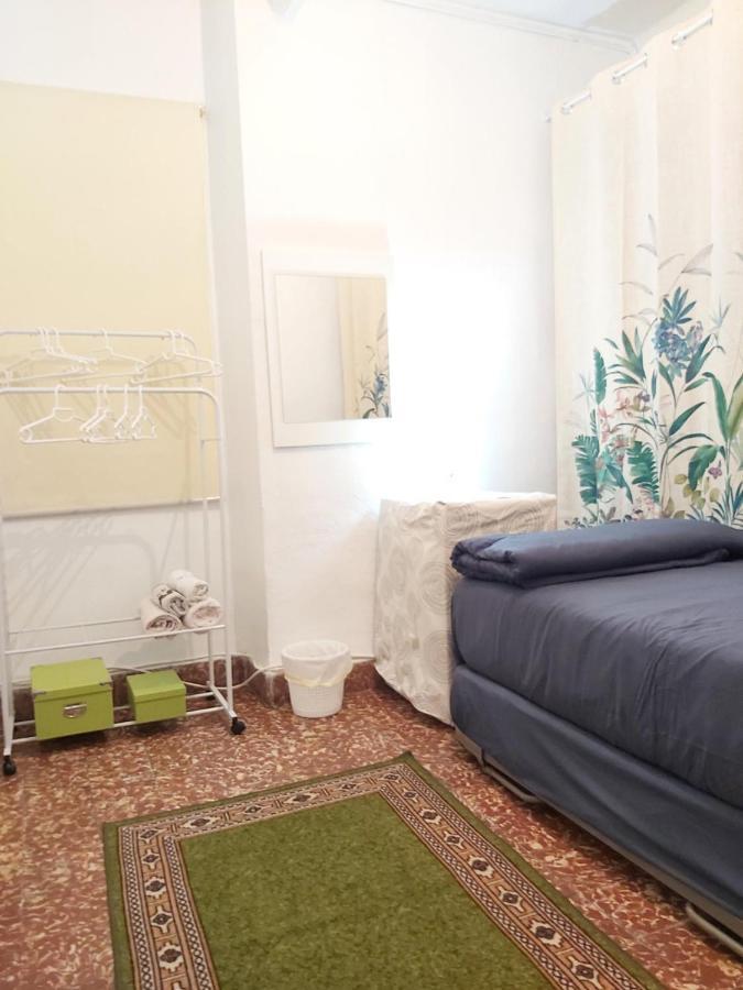 Carmem Y Miguel Habitación en casa particular Valencia