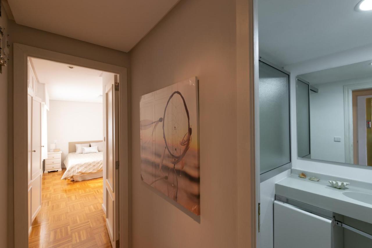 Light And Bright In Apartment Valencia