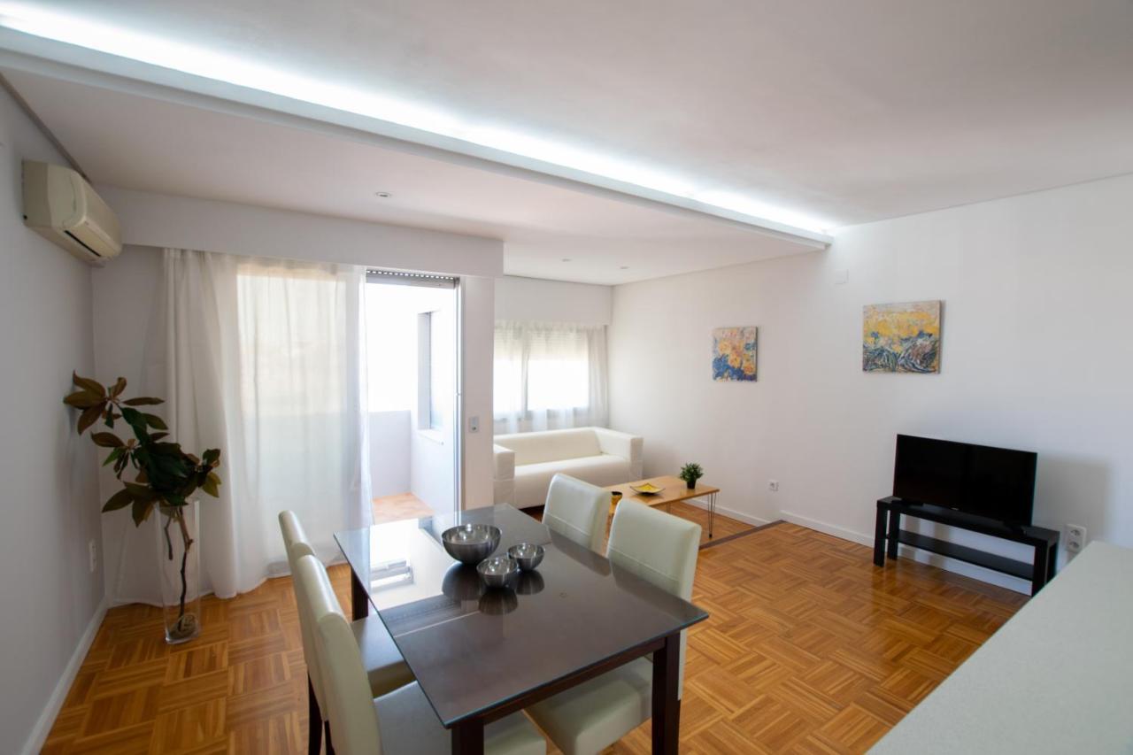Apartment Light And Bright In Valencia