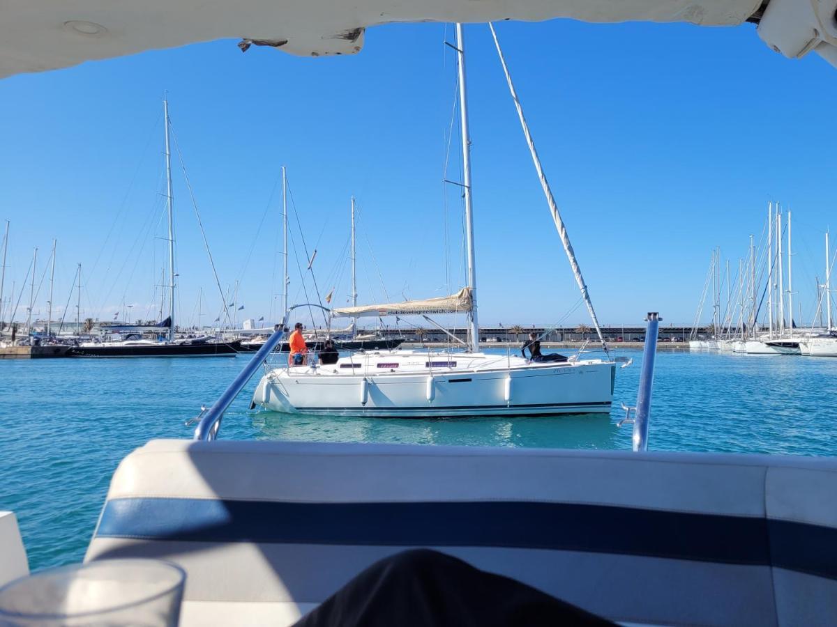 Beamar 2 Hotel en barco Valencia