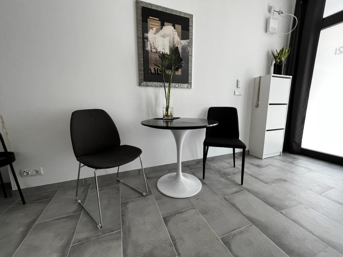 Apartment Near The Port, Of Arts And 10min To The *